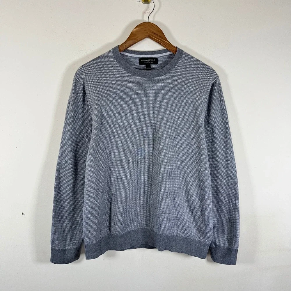Banana Republic Luxe Yarn Crewneck Birdseye Knit Gray Sweater Minimalist Large